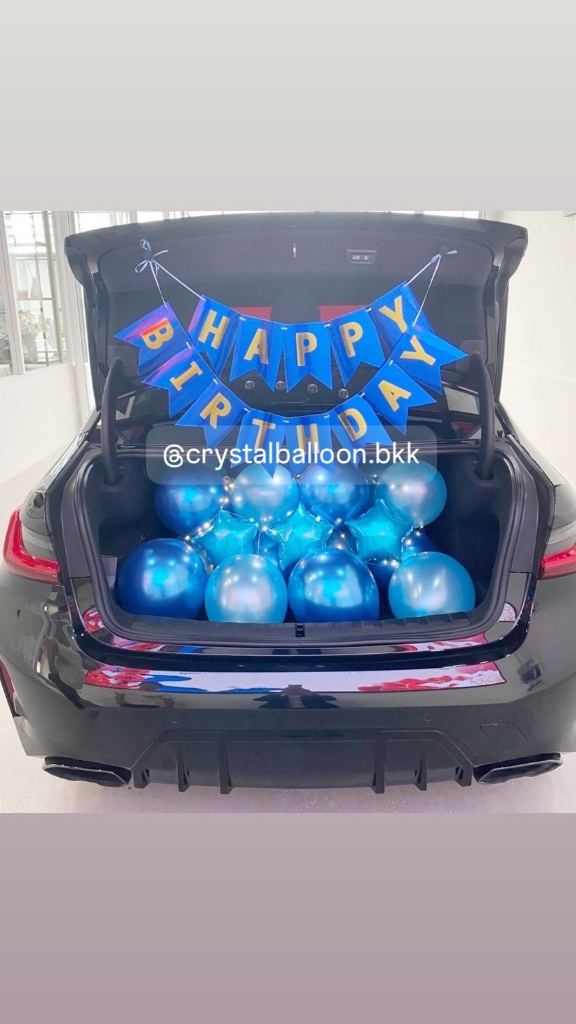 ลูกโป่ง วันเกิด Surprised ท้ายรถ พร้อม ไฟประดับ,ลูกโป่งโปรยพื้น 4 ลูก,ป้ายธง Happy Birthday 1 ชิ้น Theme สีน้ำเงิน พร้อมตกแต่ง สามารถเปลี่ยนสีลูกโป่ง/เปลี่ยนสี-ป้ายธงได้