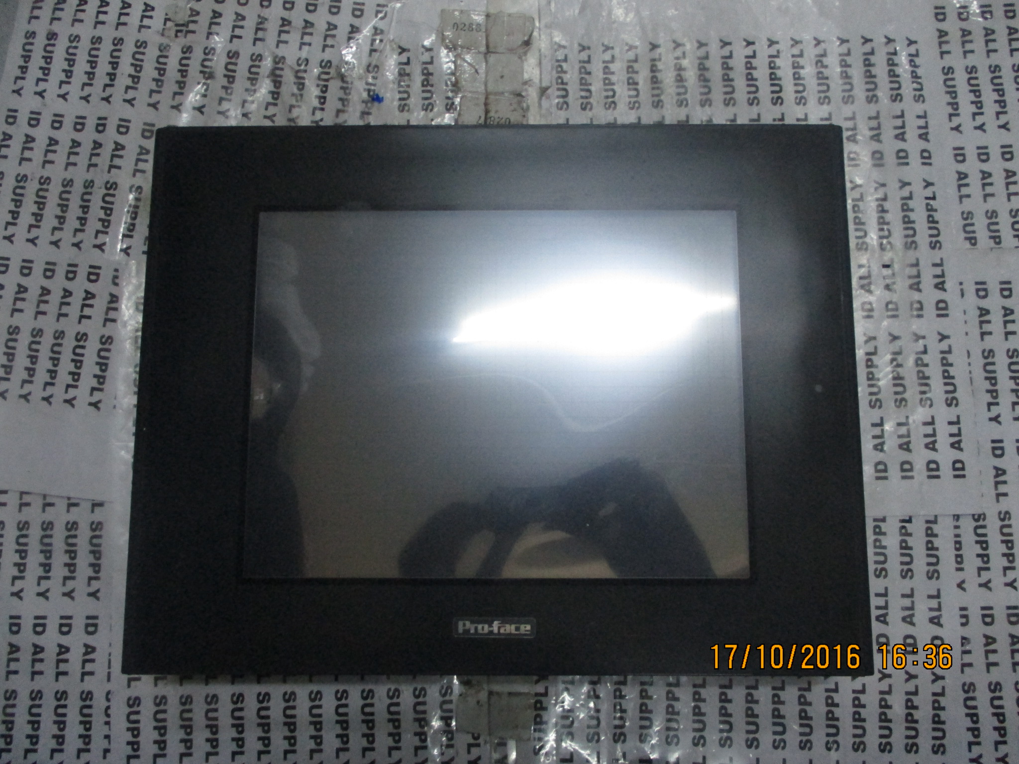 LCD TOUCH SCREEN “ PROFACE ” รุ่น GP2500-SC41-24V