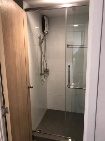 ให้เช่าคอนโด ดิ เอ็กเซล คูคต ห้องใหญ่ 35 ตร.ม.วิวสระว่าย เฟอร์ครบ ตรงข้ามโลตัส ใกล้รถไฟฟ้าคูคต