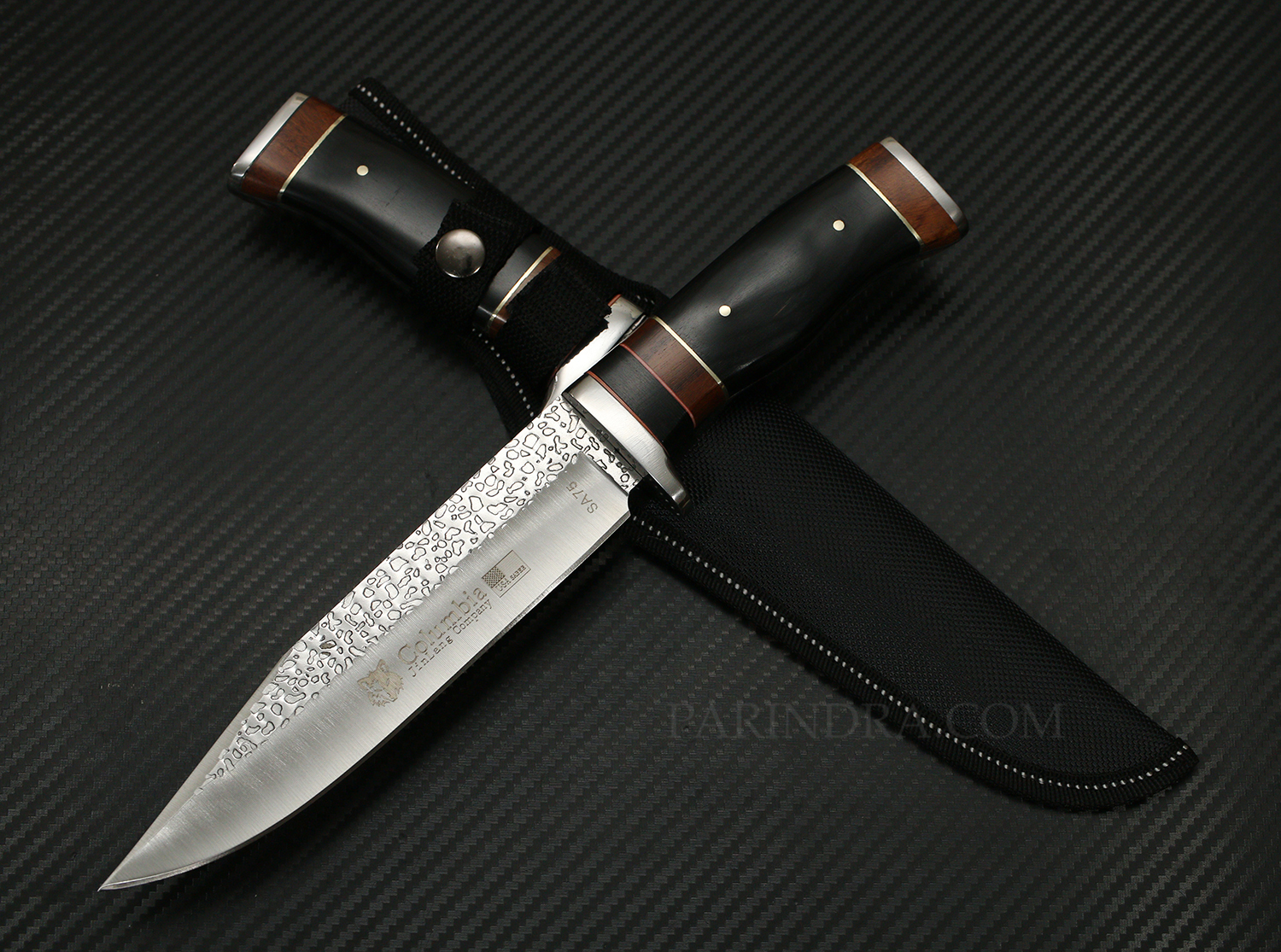 มีดเดินป่า COLUMBIA รุ่น SA75 ด้ามไม้ คมกริบ