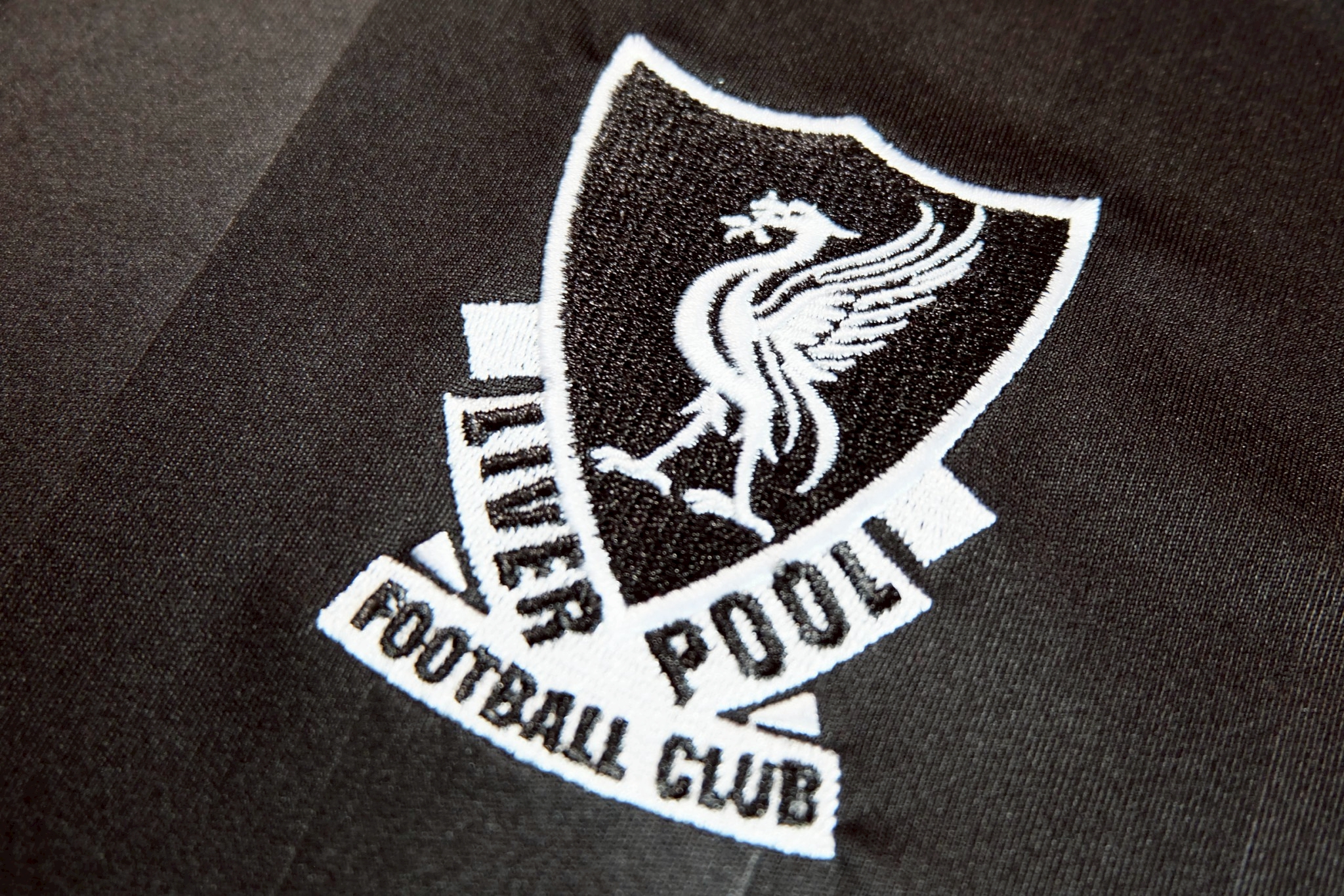 Liverpool Black 2025/26 Third GoalkeeperJersey เสื้อลิเวอร์พูล ดำ