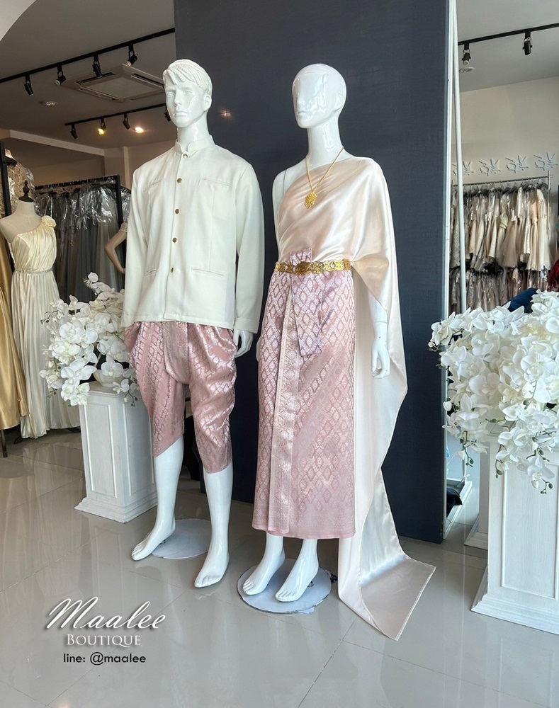 เช่า ชุดไทย ชุดเพื่อนเจ้าสาว ชุดไทยผ้าถุงสีโอวัลตินชมพูเงิน สไบเรียบ สีโอโรสอ่อน