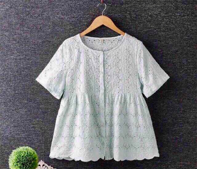 เสื้อผ้าลูกไม้นุ่ม