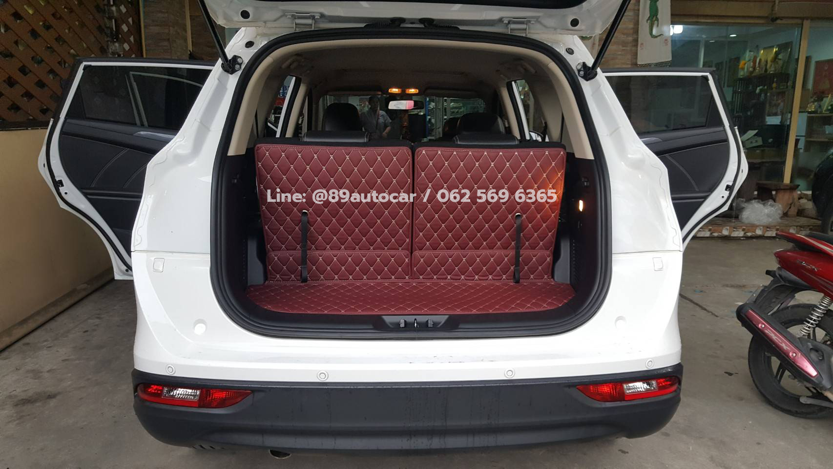 พรมปูพื้นรถยนต์ Glory 508 ปูพรม6D สีแดงเลือดหมู เต็มคัน