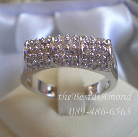 BR509RD+++แหวนขอนไม้+++คลาสลิคมากๆๆงานสวยเรียบร้อยสุดๆ แบบทันสมัย แอบเปรี้ยวนิดๆ ดูมีระดับ ฝังแบบจิกไข่ปลา เพชรแพรวพราว ไม่ควรพลาดค่ะ ใส่สวยทุกนิ้วค่ะ