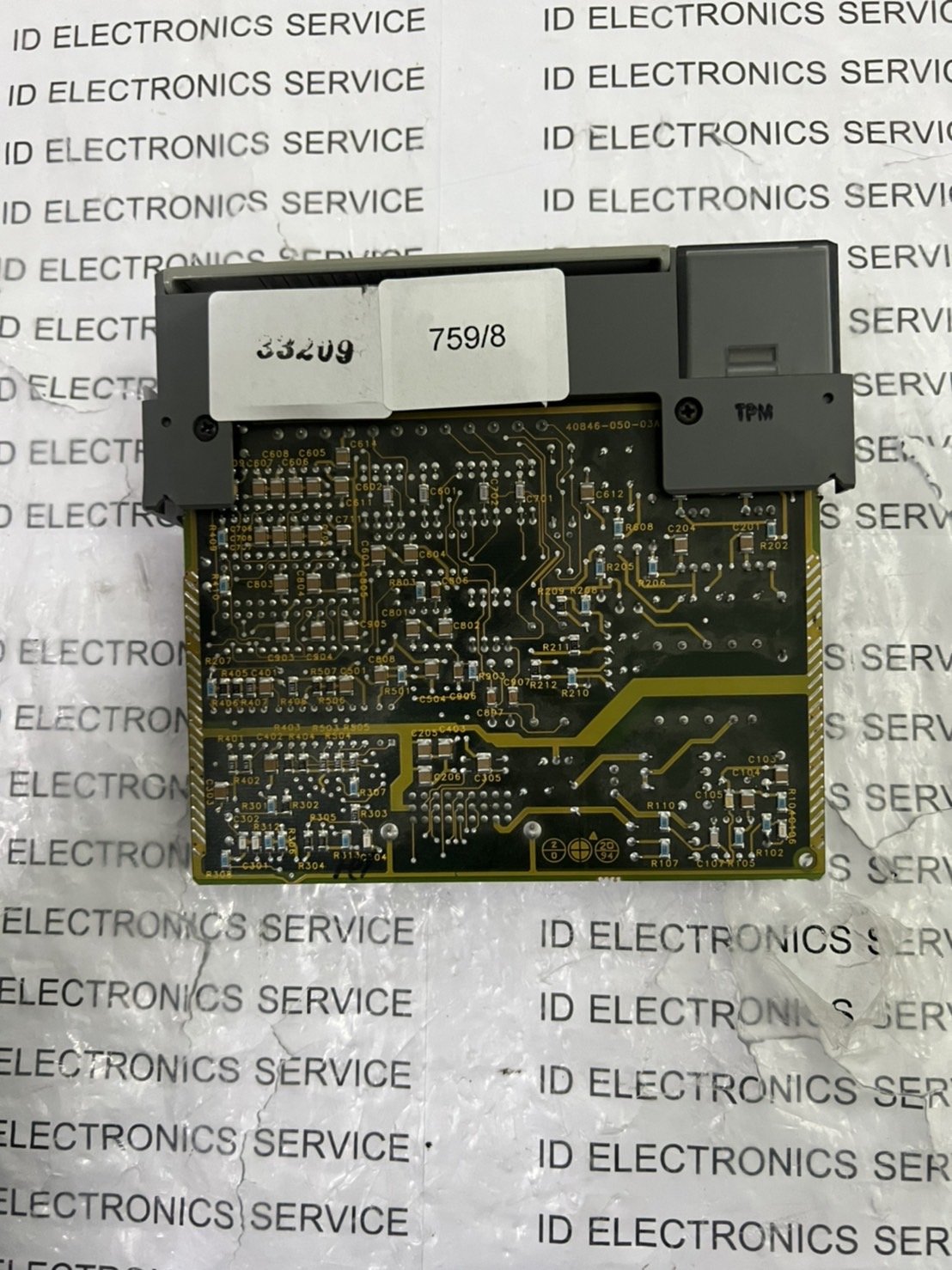 1746-NIO4V PLC " ALLEN-BRADLEY "