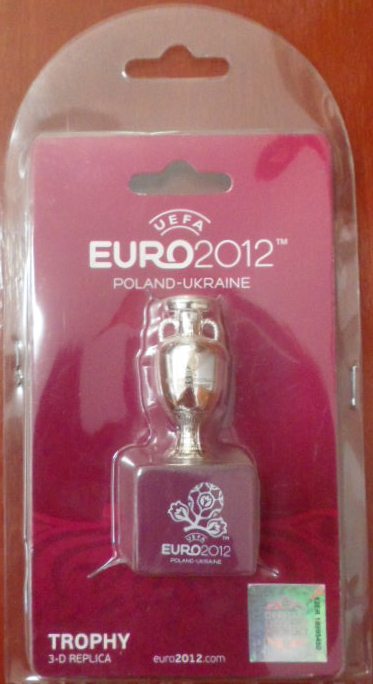 โมเดลถ้วยรางวัลฟุตบอล การแข่งขันฟุตบอลยูโร - UEFA EURO 3D TROPHY, โปแลนด์-ยูเครน 2012 ใหม่ / EURO International Football Tournament Football Trophy Model - UEFA EURO 3D TROPHY, POLAND-UKRAINE 2012 NEW
