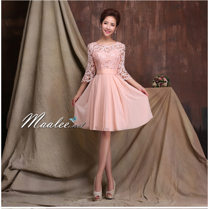 พร้อมเช่า ชุดราตรีสั้น สีชมพู แขนสามส่วน ลูกไม้ฉลุ กระโปรงผ้าชีฟอง