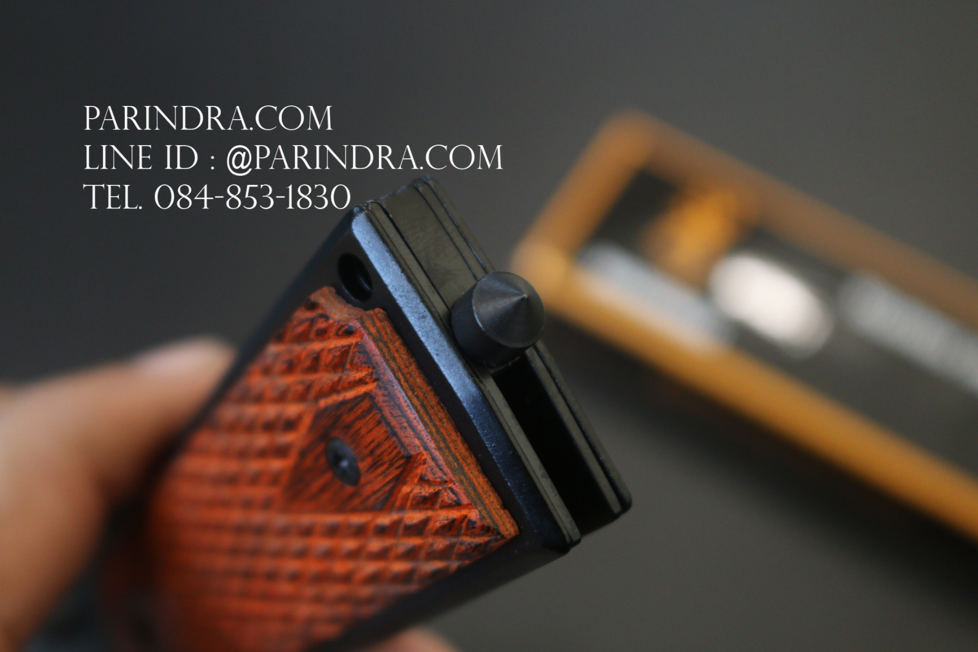 มีดพับสำหรับพกพาขนาดกลาง Browning รุ่น Da47 ด้ามไม้ (OEM)