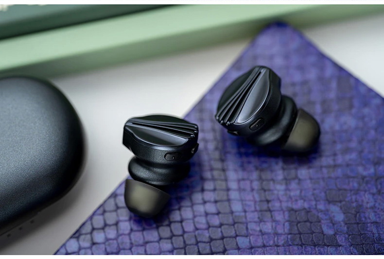 FiiO FW5 หูฟัง TWS หูฟัง 3 ไดรเวอร์ 2BA+1DD ประกันศูนย์ไทย