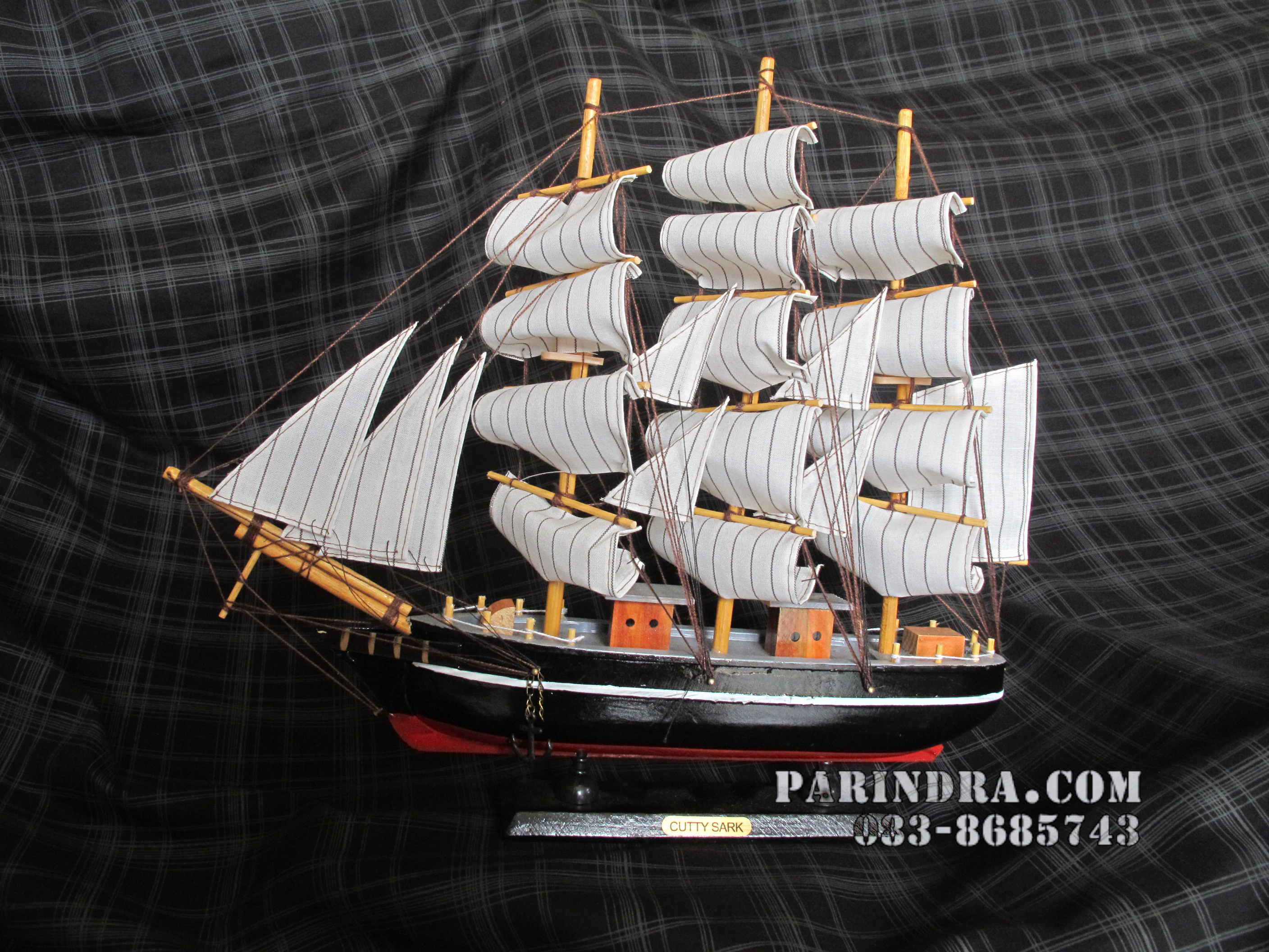 โมเดลเรือสำเภาไม้ สำหรับการตกแต่งบ้านและร้านค้าทั่วไป