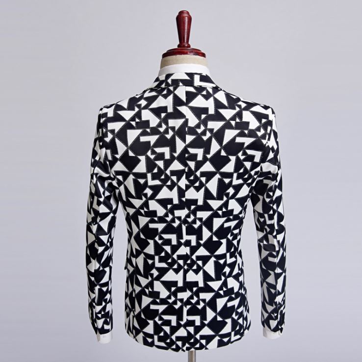 Pre-oder เฉพาะเสื้อสูท สูทชาย สีดำขาว แต่งปกคอดำ พิมพ์ลายกราฟฟิก