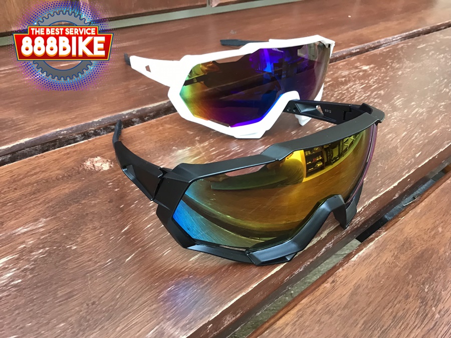 แว่นตากันแดด เลนส์สีตัดแสง Smoke Cycling Sunglasses
