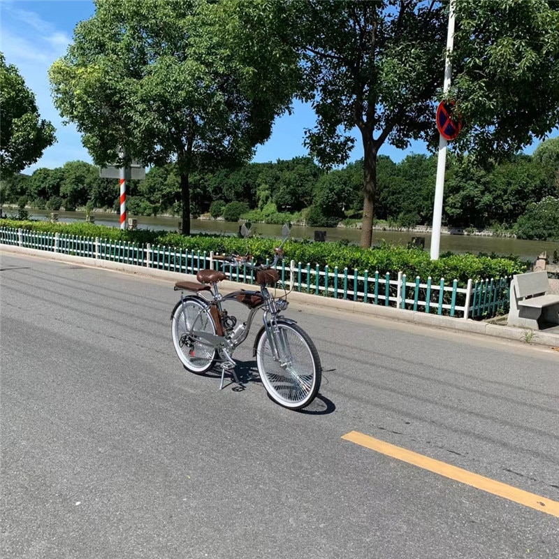 จักรยานครุยเซอร์ AOK BIKE Cruiser Beach bike เฟรมเหล็กชุบโครเมี่ยม ตะเกียบคู่ เกียร์ชิมาโน่ 7 สปีด ล้อขนาด 24 26 นิ้ว มาพร้อมกระเป๋า 3 ใบสไตล์วินเทจ