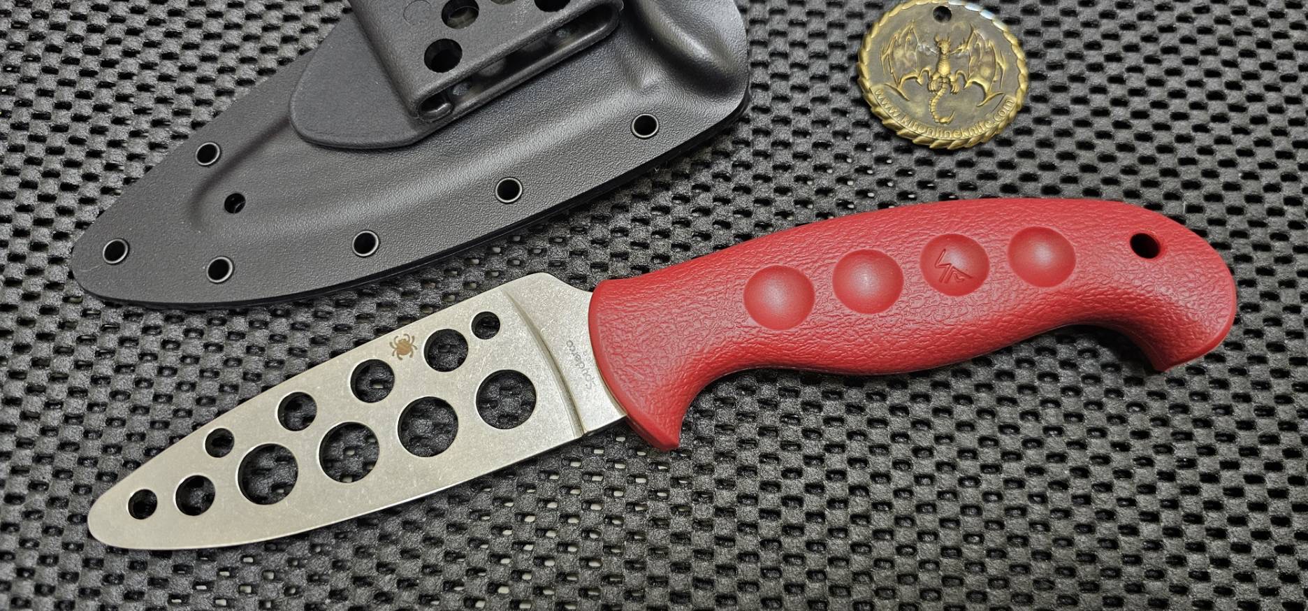 Spyderco Temperance Trainer Sprint Run w/ 420J2 Unsharpened Blade &Red FRN Handle Fixed Blade