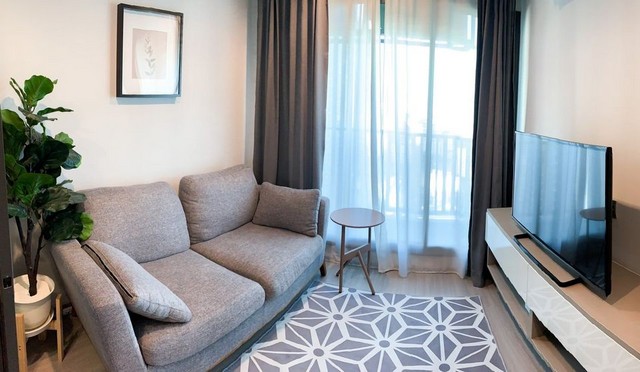 ให้เช่าคอนโด ไลฟ์ ลาดพร้าว ห้อง 36 ตรม.ห้องสวย แต่งครบ เครื่องใช้ครบ ตรงข้ามเซ็นทรัล ติดรถไฟฟ้า