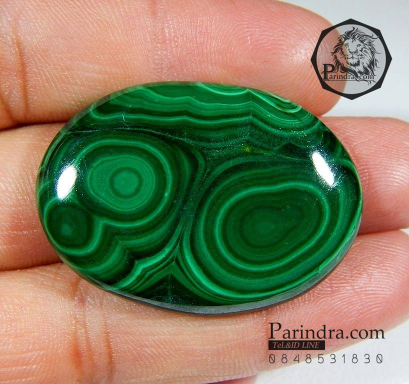 หินแร่มาลาไคท์ Malachite ขัดมันทรงกลมรี รูปไข่ ลวดลายสวยงาม ขนาด 73 กะรัต #MLC 004