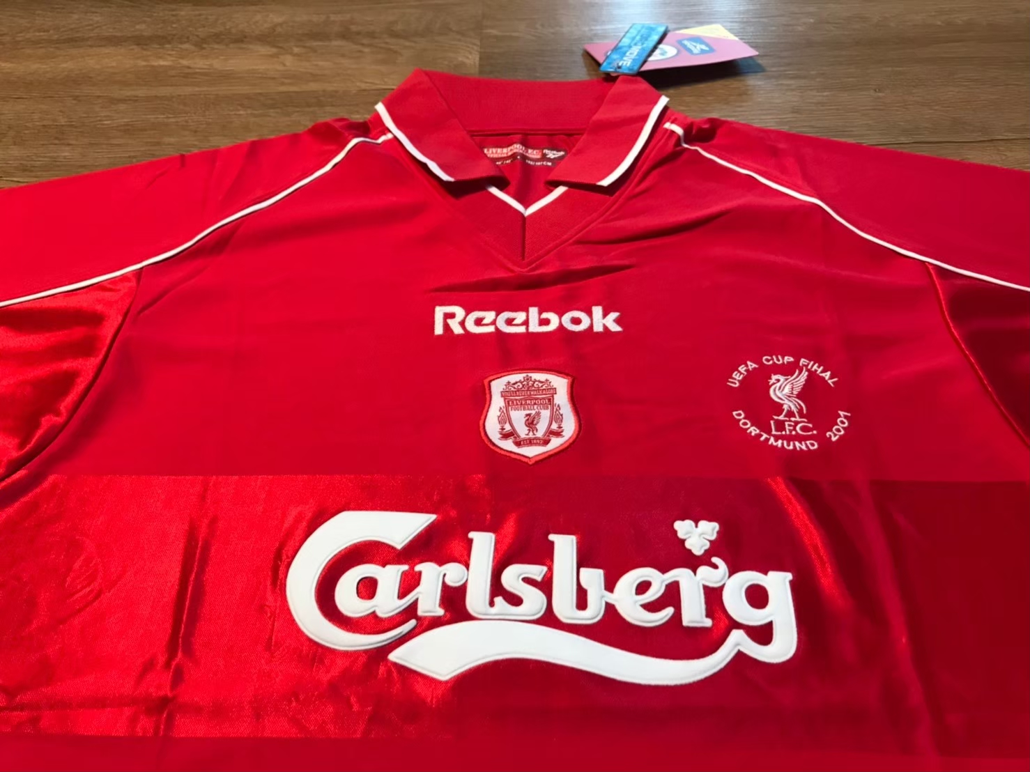 Liverpool 2001/2002 Vintage Jersey เสื้อฟุตบอลลิเวอร์พูลย้อนยุค Carlsberg