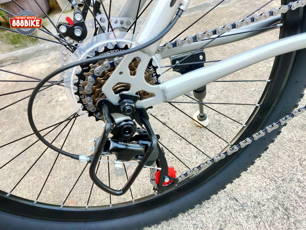 SPARK Mountain Bike – 21-Speed Gears, 26-Inch Wheels, High Tensile Steel Frame with Front and Rear Disc Brakes