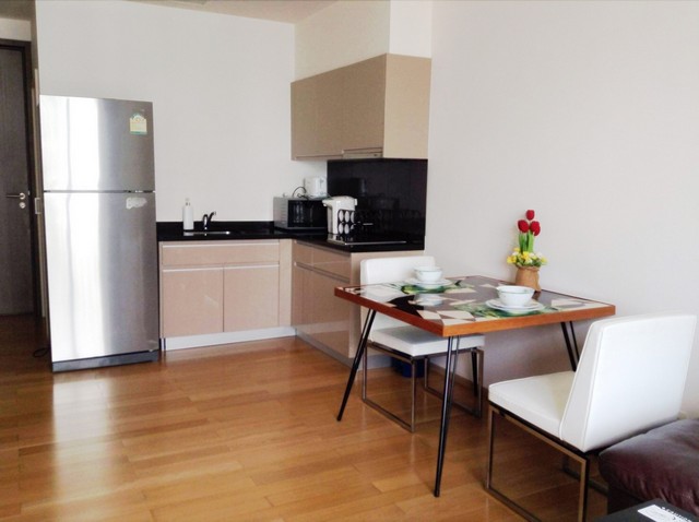 ให้เช่าคอนโด คอนโด 39 บายแสนสิริ ชั้น 29 ขนาด 55 ตร.ม.ตกแต่งครบ มีเครื่องซักและอบผ้า ใกล้ BTS พร้อมพงษ์