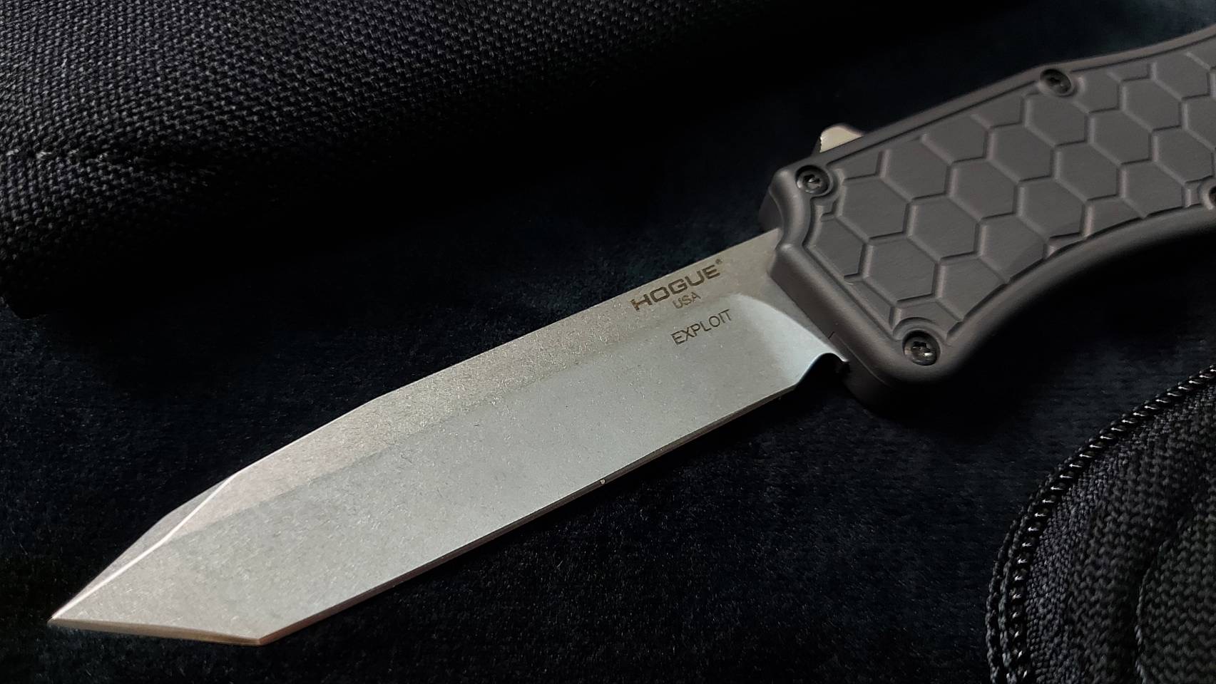 Hogue Auto Exploit Out-The-Front