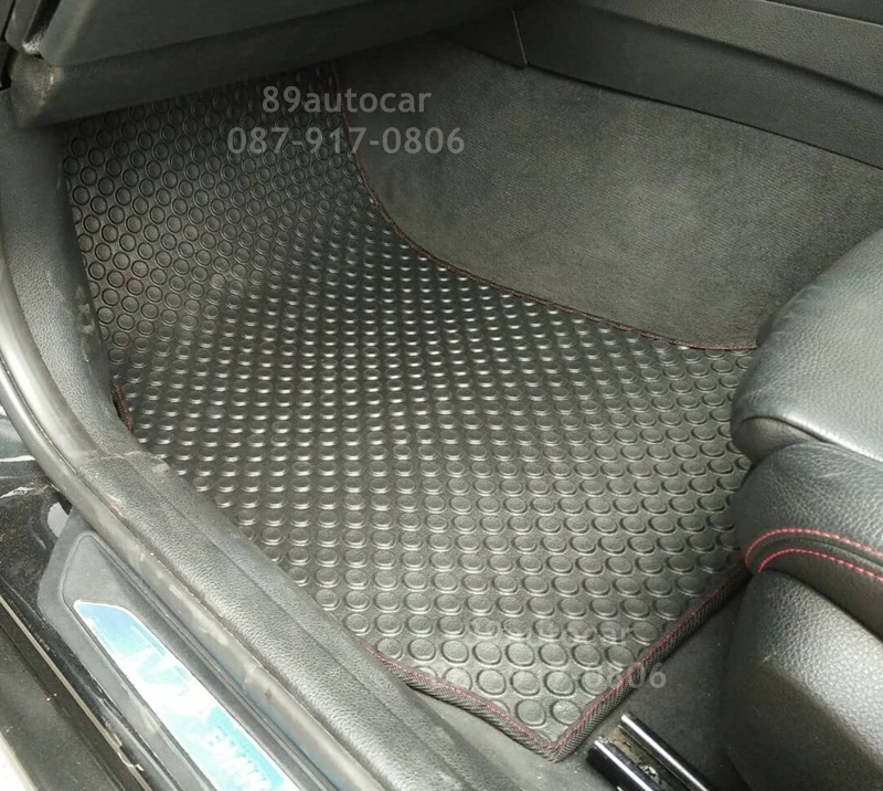 ผ้ายางเข้ารูปปูรถยนต์ราคาถูกส่งฟรี BMW 320 F30 ลายกระดุมสีดำ ขอบดำ ด้ายแดง