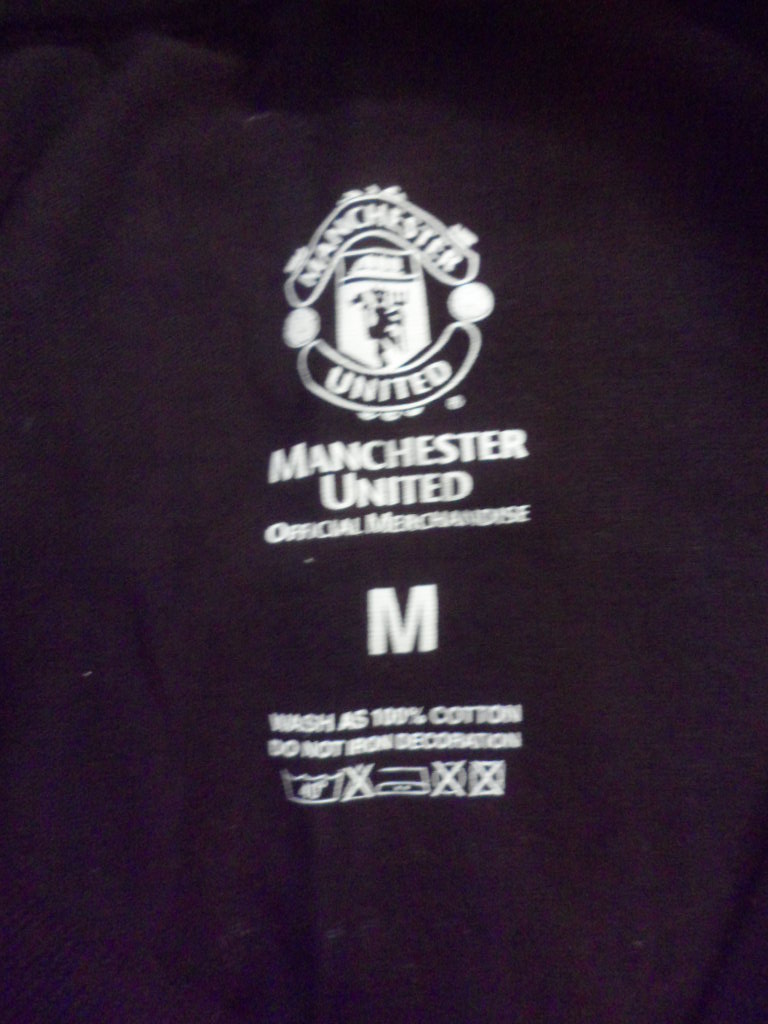 เสื้อที-เชิ๊ต (เสื้อยืดคอกลม) ฟุตบอล ทีมสโมสรแมนเชสเตอร์ ยูไนเต็ด ชุดที่ระลึก 20 TITLES EPL CHAMPIONS ใหม่ M-Size / MANCHESTER UNITED Football T-Shirt Commemorative Kit 20 TITLES EPL CHAMPIONS Jersey NEW M-Size
