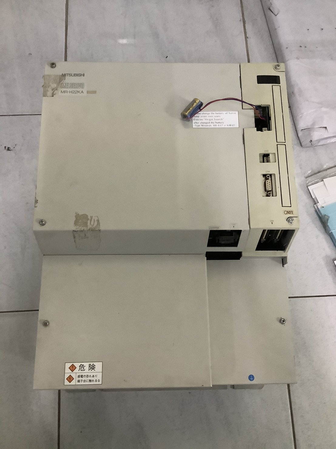 SERVO DRIVE “ MITSUBISHI ” รุ่น MR-H22KA-S22A