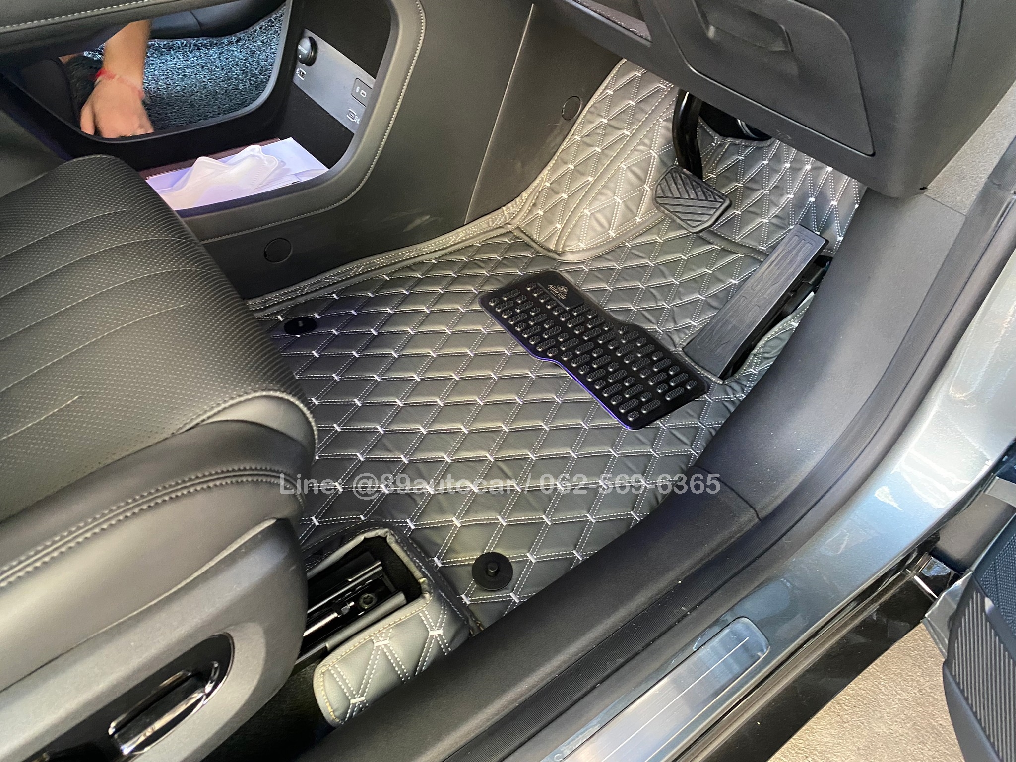 พรมรถยนต์ aion hyptec ht 620 premium ปูพรมVVIP ด้ายคู่ สีเทาด้ายเทา 6 ชิ้น เต็มคัน