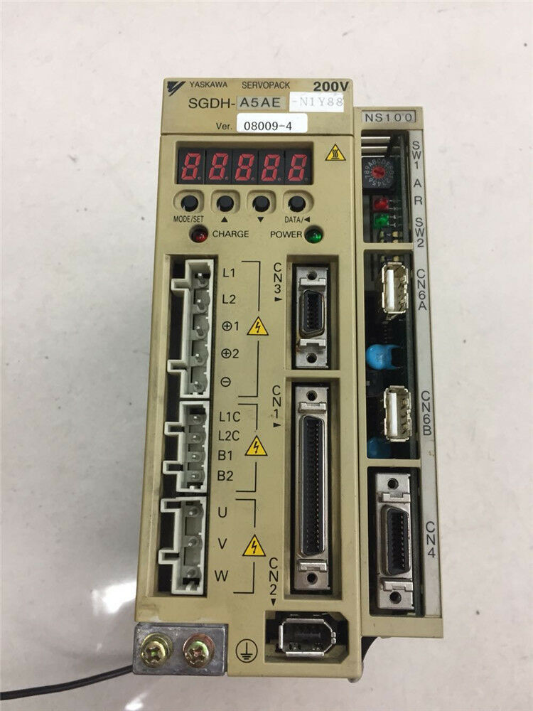 SGDH-A5AE SERVO DRIVE " YASKAWA "