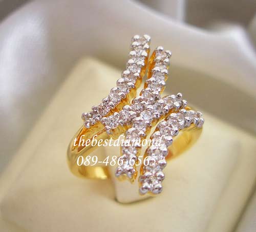 BR612+++แหวนเพชร 4 lines style +++ แหวนเพชร cz ดีไซน์ 4 แถวโค้งนิดๆ modern หรูหรา ไฮโซ สุดๆ เพชรแวววาวมากๆๆ เริ่ดออกเปรี้ยวเฉี่ยวนิดๆ