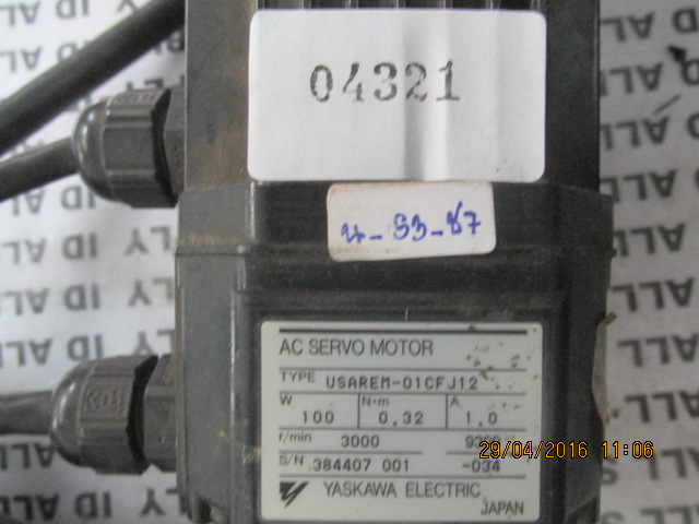 USAREM- 01CFJ12 SERVO MOTOR " YASKAWA "