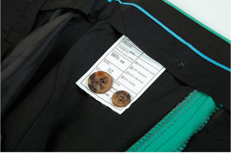 Pre-order ชุดสูทชาย รุ่น 2 กระดุม สีเขียว