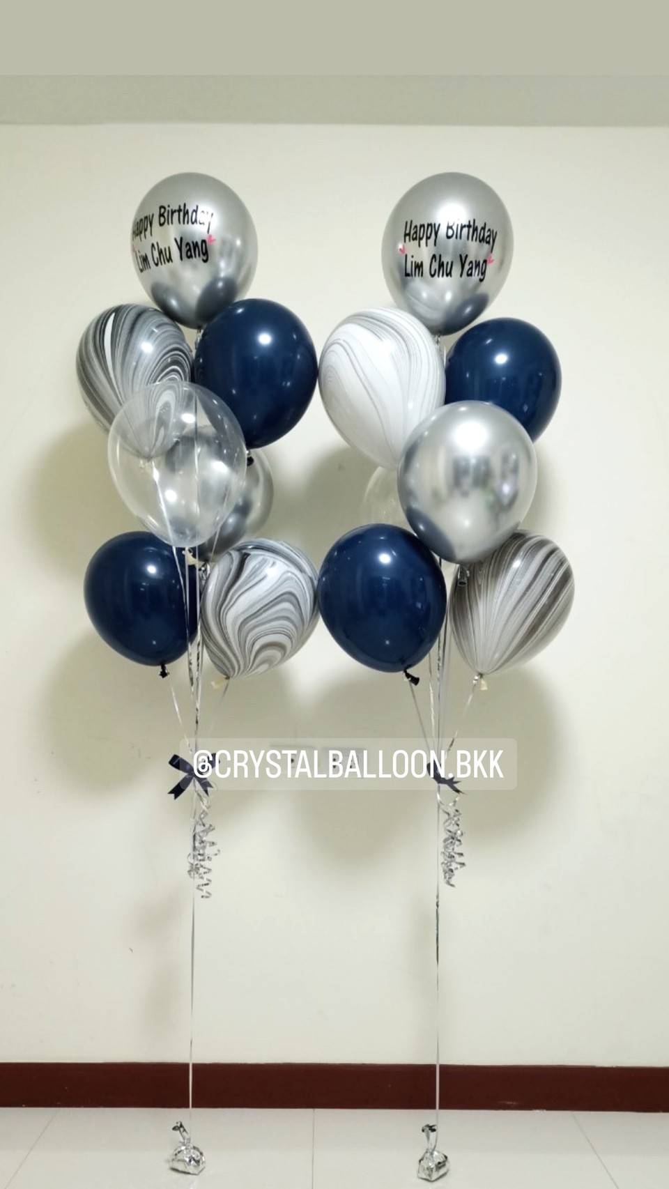 ลูกโป่ง วันเกิด ช่อลูกโป่ง ช่อ 7 ลูก 2 ช่อ Theme Dark Blue พร้อม ลูกโป่งลายหิน USA พร้อมตกเเต่ง สามารถเปลี่ยนสีลูกโป่ง/เปลี่ยนข้อความได้