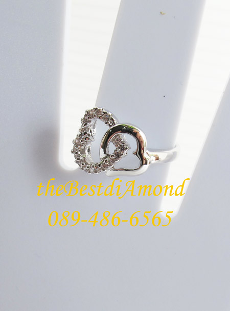 BR203RD+++แหวนหัวใจเกี่ยวรัก++แบบน่ารักมากๆๆๆ เป็นรูปหัวใจ 2 ดวงเกี่ยวกัน เพชรไม่ใหญ่มาก ใส่ติดนิ้วได้สบายๆ