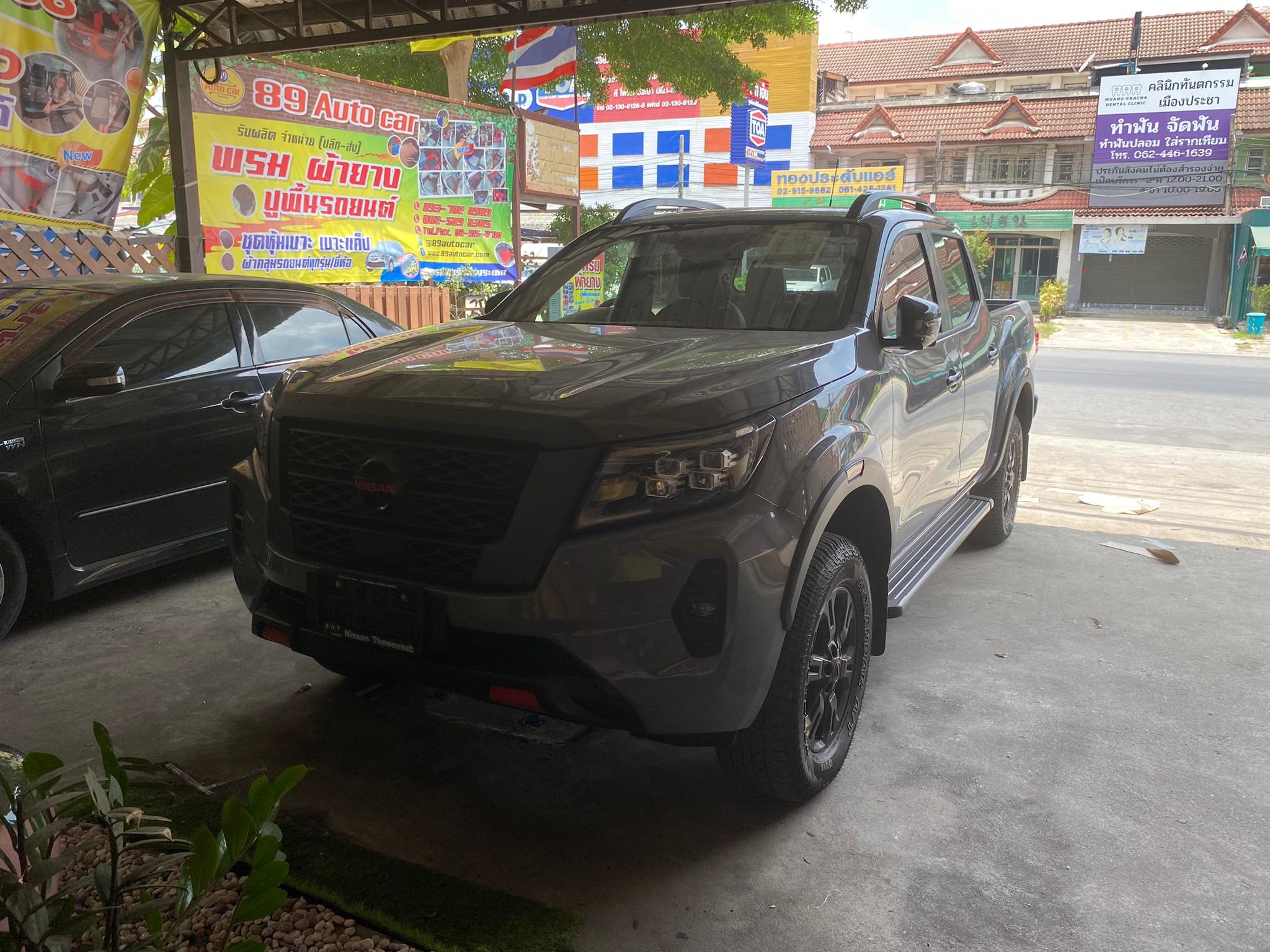 ผ้ายางปูท้ายกระบะ Nissan Navara Cab ปี 2022