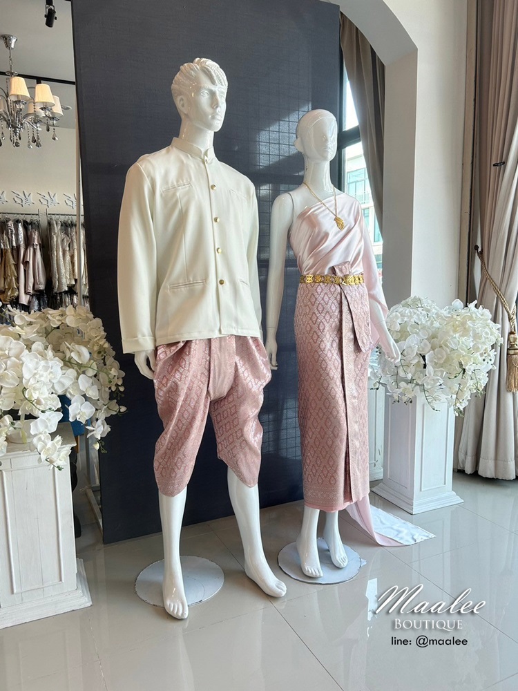 เช่า ชุดไทย ชุดเพื่อนเจ้าสาว ชุดไทยผ้าถุงสีโอวัลตินชมพูเงิน สไบเรียบ สีชมพู