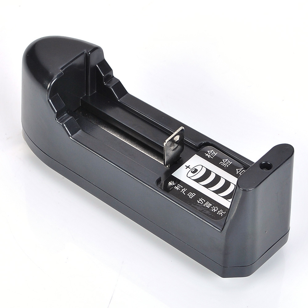 เครื่องชาร์จแบตเตอรี่แบบรางเดี่ยว พกพา สำหรับไฟฉายได้ทุกขนาด 18650 14500 ฯลฯ
