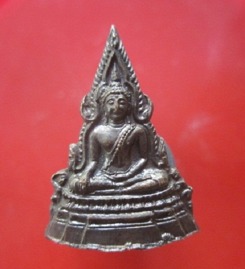 @@เหรียญปั๊มสามเหลี่ยม พระพุทธชินราช วัดพระศรีรัตนมหาธาตุ จ.พิษณุโลก สภาพสวย ราคาเบาหวิว