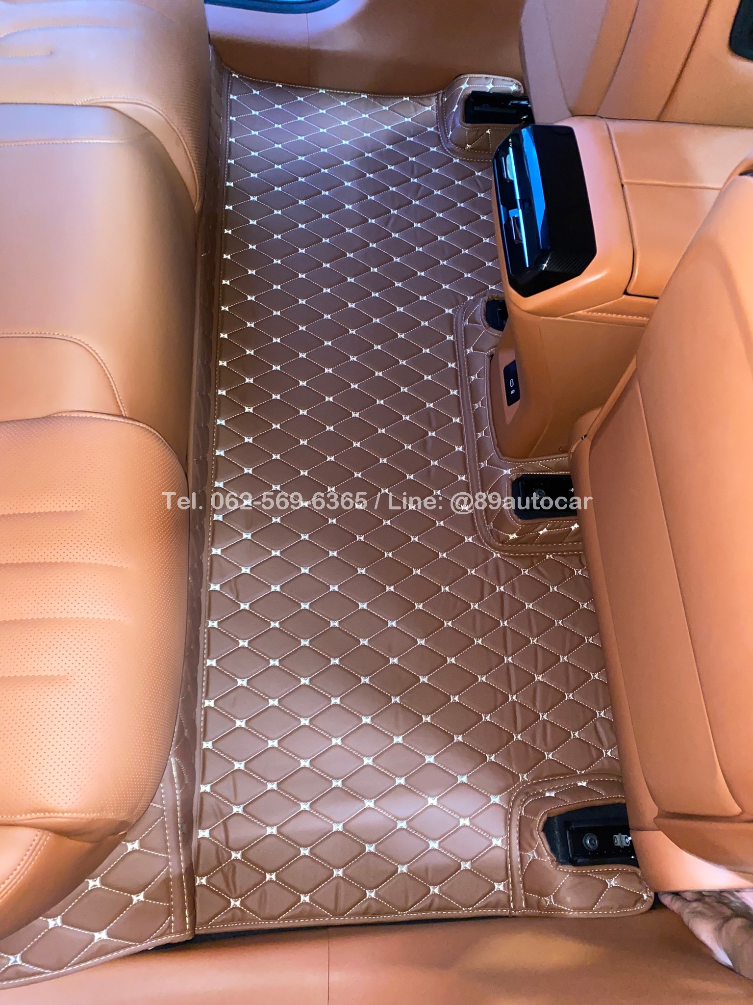 พรมปูพื้นรถยนต์ aion hyptec ht 620 premium ปูพรม6D สีน้ำตาลเข้มด้ายทอง + ท้าย + พับเบาะ