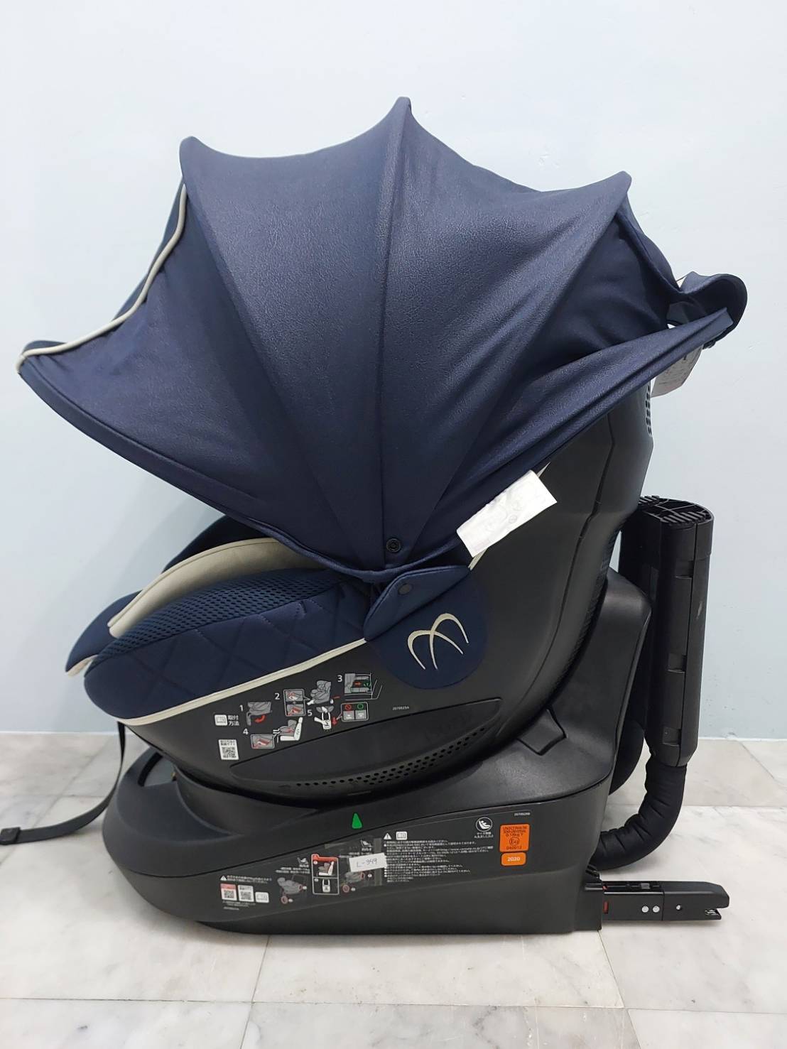 Ailebebe Kurutto 6i (isofix) grance สีน้ำเงิน สภาพสวย