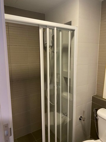 ให้เช่า ดีคอนโด ไฮด์อเวย์ รังสิต 26.78 ตร.ม.ห้องใหม่ เฟอร์ครบ เครื่องใช้ไฟฟ้าครบ ใกล้ธรรมศาสตร์รังสิต