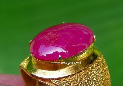 Natural Ruby Burma ทับทิมพม่า ทรงหยดน้ำ สีแดงสดเลือดนกพิราบ (Pigeon Blood Red Ruby) เผาเก่า ขนาด 15.47x11.08x4.03 มม. นน.7.31 ct.