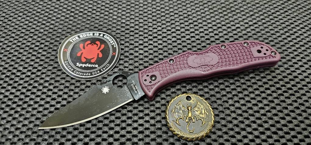 Spyderco Endela Back Lock Knife Burgundy FRN(Sprint Run)