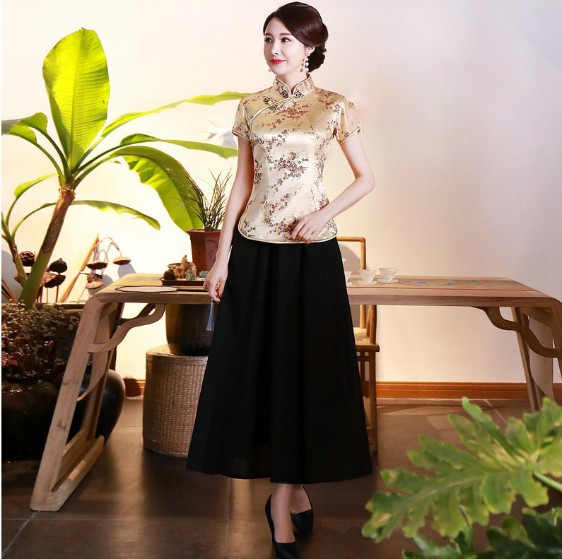 Pre-order เสื้อกี่เพ้า สีทอง ลายดอกเหมย ผ้าไหมจีน กุ๊นขอบ ตัดเย็บอย่างดี