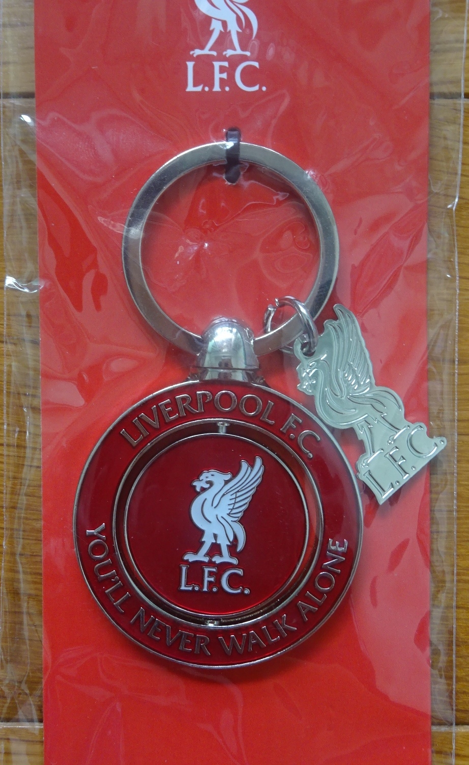 พวงกุญแจ ฟุตบอล สโมสรลิเวอร์พูล - ตราสโมสร LFC แบบหมุนได้ ใหม่ / LIVERPOOL Football Club Key Ring - SPINNER LFC Logo NEW