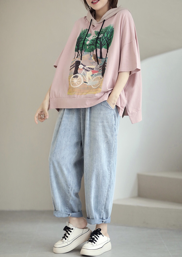 เสื้อยืดสกรีนลายแต่งฮู้ดผ้าฝ้าย