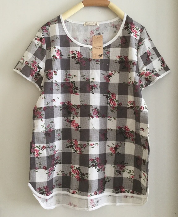 เสื้อลายสก็อตแขนสั้น