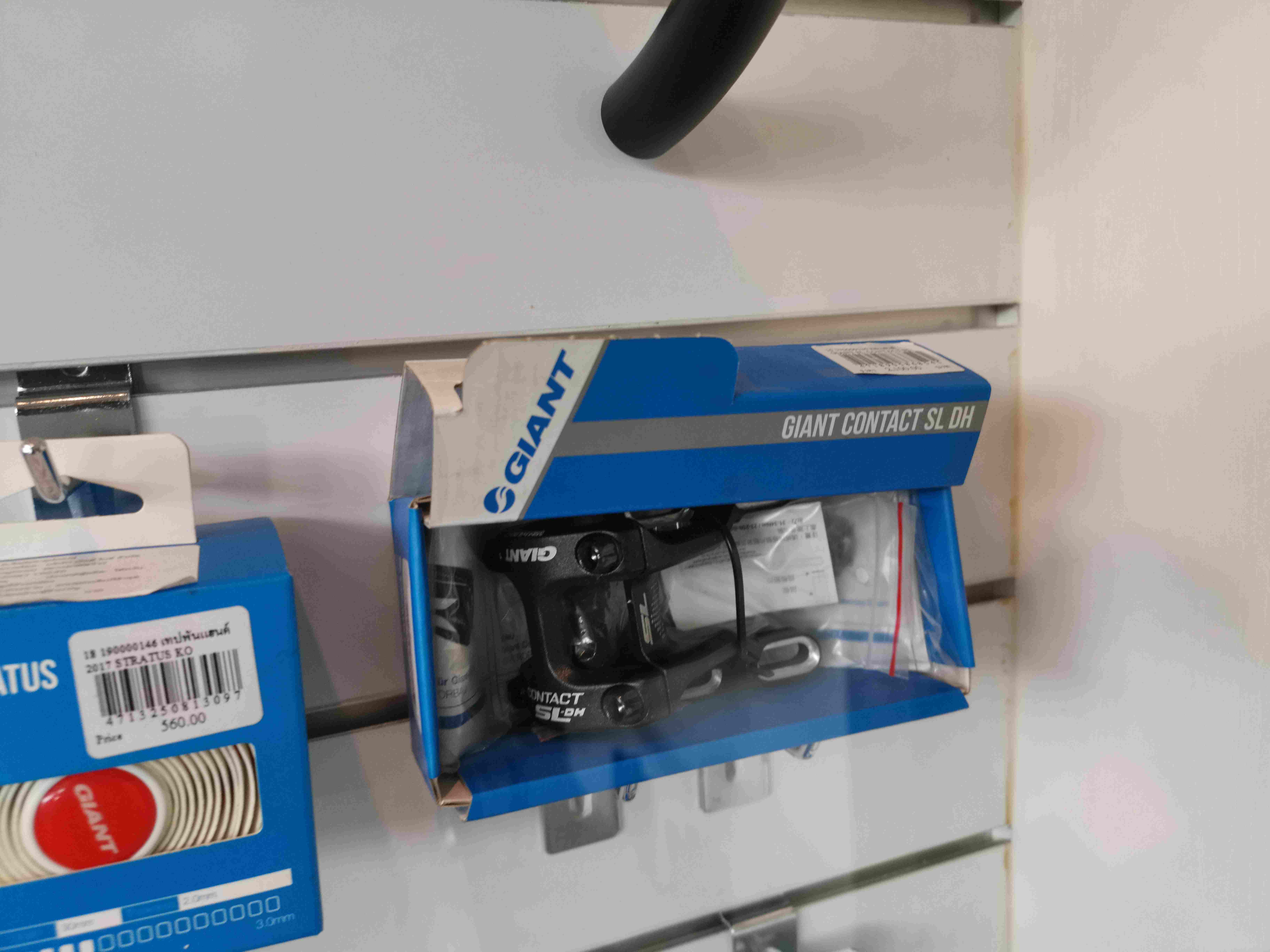 CONTACT SL DH DIRECT-MOUNT STEM Adjustable reach: 40-50mm