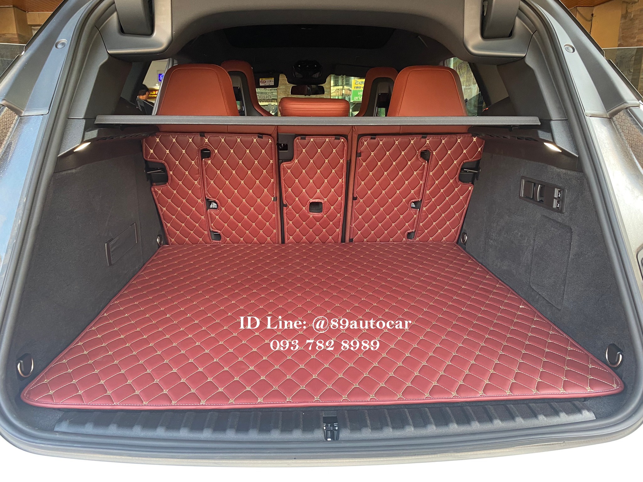 ขายพรมรถยนต์ BMW IX Xdrive40 M60 2023 ปูพรม6D สีแดงเลือดหมู เต็มคัน